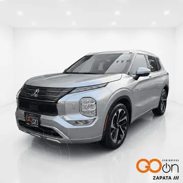 Mitsubishi Outlander Limited usado (2023) color MITS STERLING SILVER precio $540,000