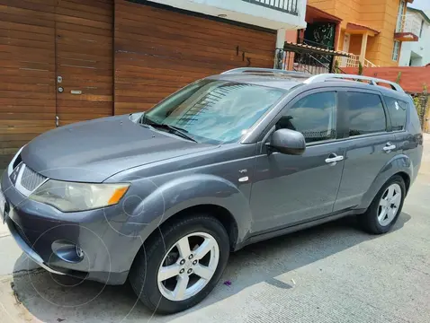 Mitsubishi Outlander 3.0L XLS usado (2008) color Gris Oscuro precio $125,000