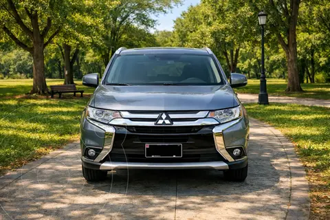 Mitsubishi Outlander 2.0L GLX CVT usado (2016) color Gris precio u$s14,000