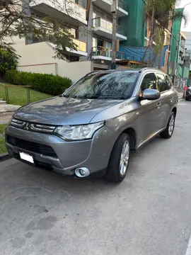 Mitsubishi Outlander 2.0L GLX CVT usado (2014) color Gris precio u$s14,500