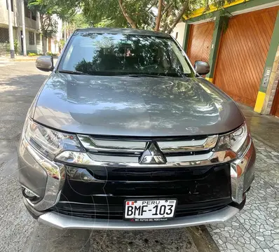 Mitsubishi Outlander 2.0L GLX usado (2018) color Plata precio u$s16,000