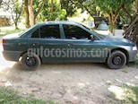 foto Mitsubishi Signo GLi 1.3L usado (2009) color Verde precio u$s2.000