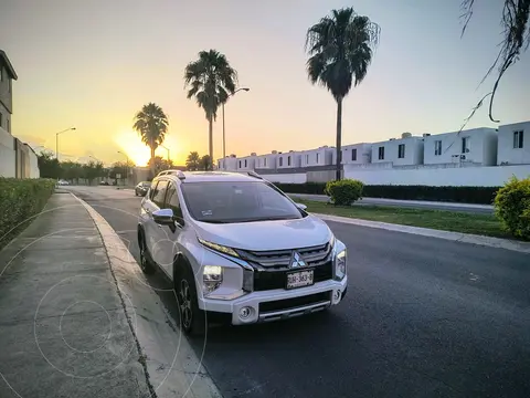 Mitsubishi Xpander Cross 1.5L Cross usado (2023) color Blanco precio $315,000