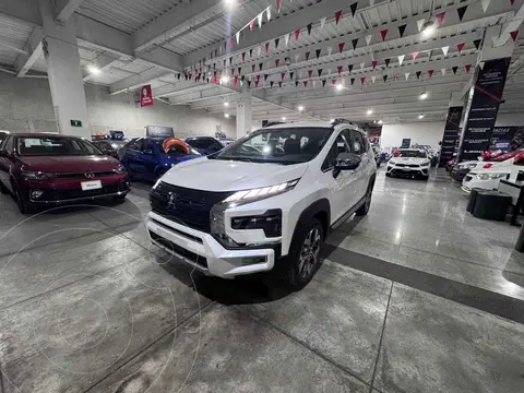 Mitsubishi Xpander Cross Cross usado (2025) color Blanco precio $378,000