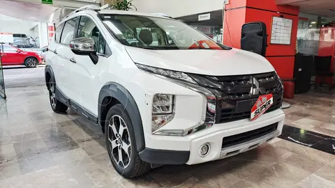 Mitsubishi Xpander Cross 1.5L Cross usado (2023) color Blanco precio $329,000