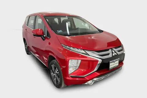 Mitsubishi Xpander Cross 1.5L Cross usado (2023) color Rojo precio $304,000