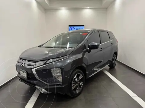 Mitsubishi Xpander 1.5L usado (2023) color Gris precio $300,200