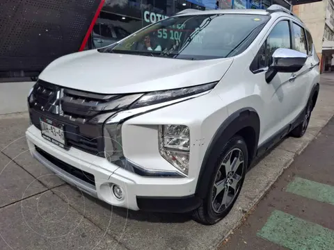 Mitsubishi Xpander 1.5L Cross usado (2023) color Blanco financiado en mensualidades(enganche $66,976 mensualidades desde $6,391)