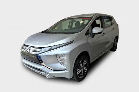 Mitsubishi Xpander 1.5L usado (2022) color Plata precio $290,000