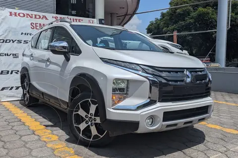 Mitsubishi Xpander 1.5L usado (2023) color Blanco financiado en mensualidades(enganche $116,000 mensualidades desde $5,100)