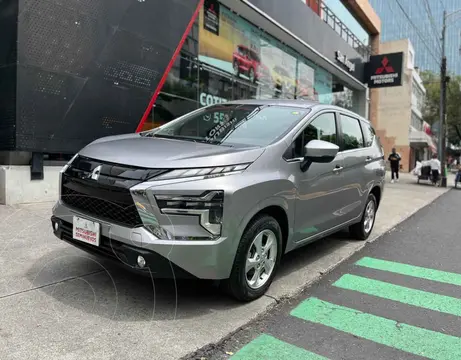 Mitsubishi Xpander GLS usado (2024) color Plata financiado en mensualidades(enganche $77,952 mensualidades desde $7,439)