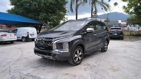 Mitsubishi Xpander 1.5L usado (2023) color Gris Oscuro financiado en mensualidades(enganche $39,444 mensualidades desde $7,338)