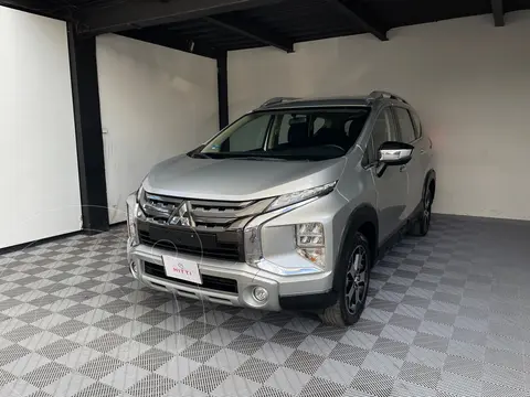 Mitsubishi Xpander 1.5L usado (2023) color plateado precio $325,000