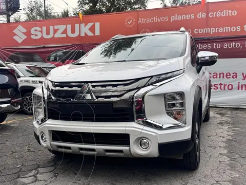 Mitsubishi Xpander 1.5L usado (2023) color Blanco precio $297,000