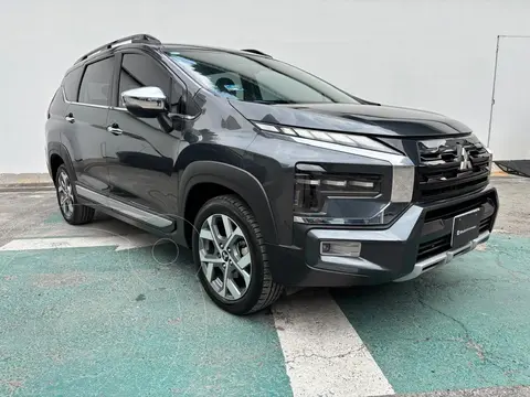 Mitsubishi Xpander GLS usado (2024) color Gris Oscuro precio $355,000