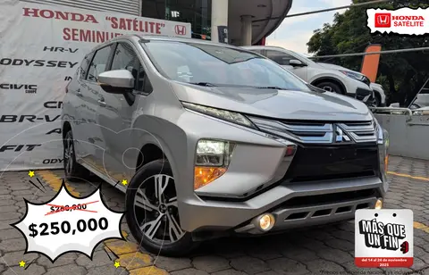 Mitsubishi Xpander 1.5L usado (2022) color plateado precio $268,900