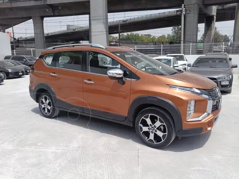 Mitsubishi Xpander 1.5L Cross usado (2022) color Naranja precio $315,000