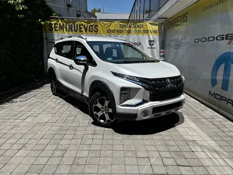 Mitsubishi Xpander 1.5L Cross usado (2023) color Blanco precio $313,000