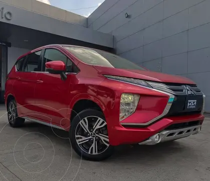 Mitsubishi Xpander 1.5L usado (2022) color Rojo financiado en mensualidades(enganche $70,680 mensualidades desde $8,133)