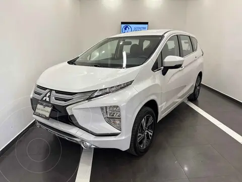 Mitsubishi Xpander 1.5L usado (2023) color Blanco precio $300,200