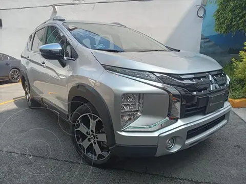 Mitsubishi Xpander 1.5L usado (2023) color plateado precio $335,000