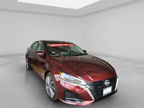 Nissan Altima Exclusive Turbo usado (2024) color Rojo precio $599,900
