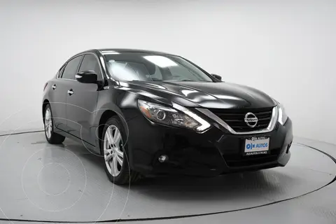 Nissan Altima Exclusive usado (2017) color Negro financiado en mensualidades(enganche $78,500 mensualidades desde $4,671)