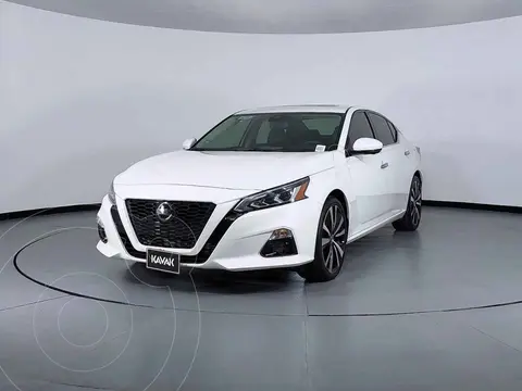 Nissan Altima Exclusive Turbo usado (2021) color Negro precio $645,999