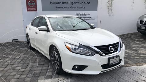 Nissan Altima Sense usado (2018) color Blanco precio $393,000