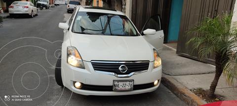 foto Nissan Altima SL 2.5L CVT High usado (2007) color Blanco precio $89,000