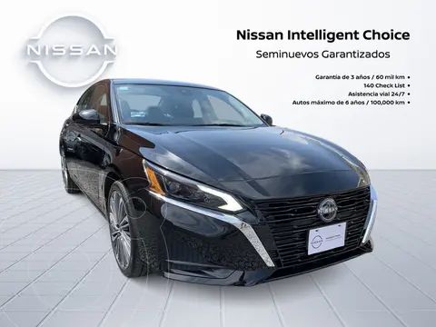 Nissan Altima Advance usado (2023) color Negro precio $565,000