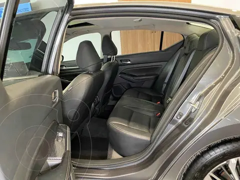 Nissan Altima Exclusive Turbo usado (2023) color Gris precio $550,000