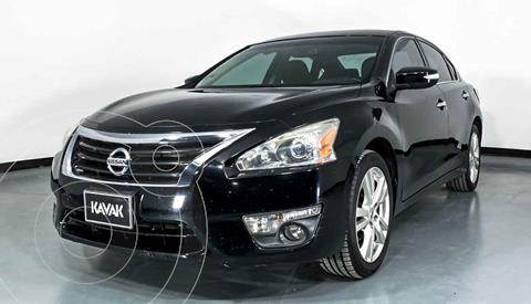 foto Nissan Altima Exclusive usado (2014) color Blanco precio $179,999