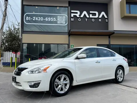 Nissan Altima Advance NAVI usado (2016) color Blanco precio $169,000