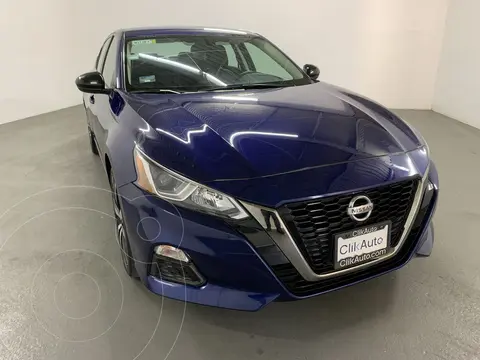 Nissan Altima SR usado (2020) color Azul precio $468,000