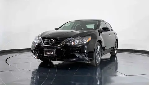Nissan Altima Exclusive usado (2018) color Negro precio $362,999
