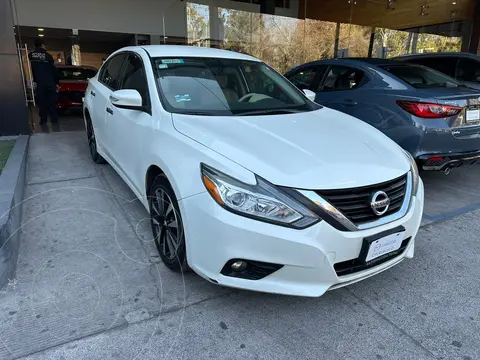 Nissan Altima Advance usado (2018) color Blanco precio $269,000