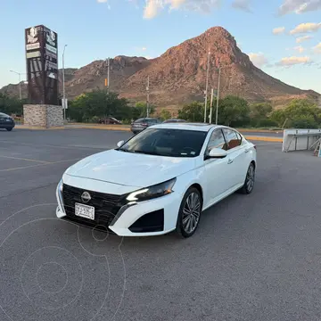 Nissan Altima Exclusive Turbo usado (2024) color Blanco precio $457,000