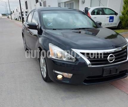 foto Nissan Altima Sense usado (2016) color Azul Metálico precio $179,000