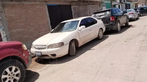 Nissan Altima GLE Aut usado (2000) color Blanco precio $25,000