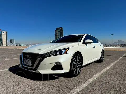 Nissan Altima Exclusive usado (2019) color Blanco precio $349,999