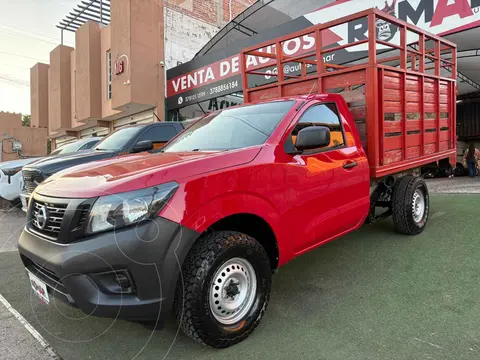 Nissan Estacas Largo TM5 usado (2020) color Rojo precio $309,999