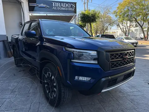 Nissan Frontier Pro-4X V6 4x4 Aut usado (2022) color Azul financiado en mensualidades(enganche $154,000 mensualidades desde $22,801)