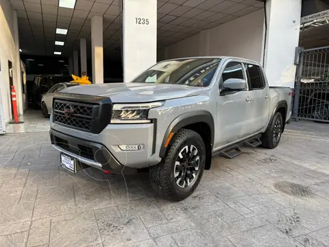 Nissan Frontier Pro-4X V6 4x4 Aut usado (2022) color Gris precio $669,900