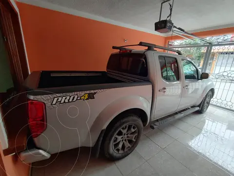 Nissan Frontier Pro-4X V6 4x2 usado (2014) color Plata precio $290,000