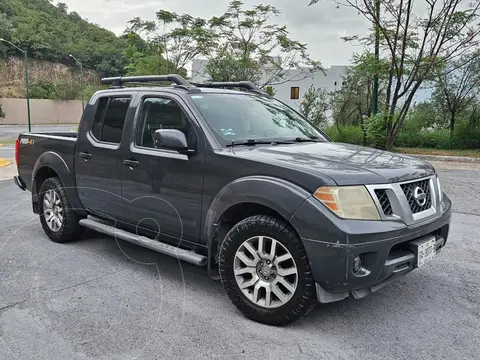 Nissan Frontier Pro-4X V6 4x2 usado (2014) color Gris Oxford precio $210,000