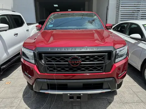 Nissan Frontier Pro-4X V6 4x4 Aut usado (2023) color Rojo Magma financiado en mensualidades(enganche $180,000 mensualidades desde $25,494)