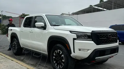 Nissan Frontier Pro-4X V6 4x4 Aut usado (2022) color Blanco Glaciar financiado en mensualidades(enganche $163,980 mensualidades desde $17,060)