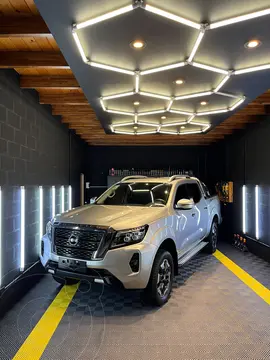 Nissan Frontier 4X4 2.8 TDi XE CD usado (2022) color Plata precio $39.900.000