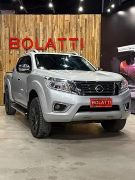 Nissan Frontier PICK-UP FRON. 2.3 NP 300 4X2 LE usado (2016) color Gris precio $26.000.000